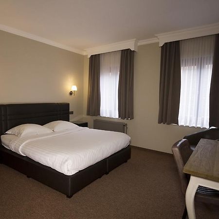 Hotel Le Chantecler Брюксел Екстериор снимка