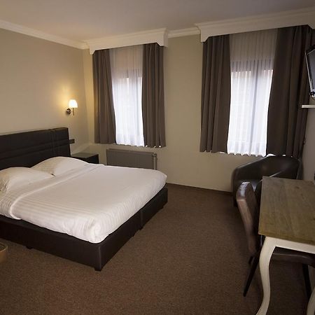 Hotel Le Chantecler Брюксел Екстериор снимка