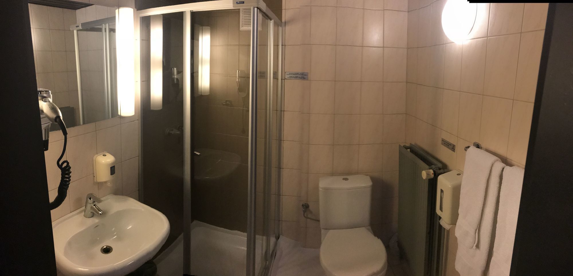 Hotel Le Chantecler Брюксел Екстериор снимка