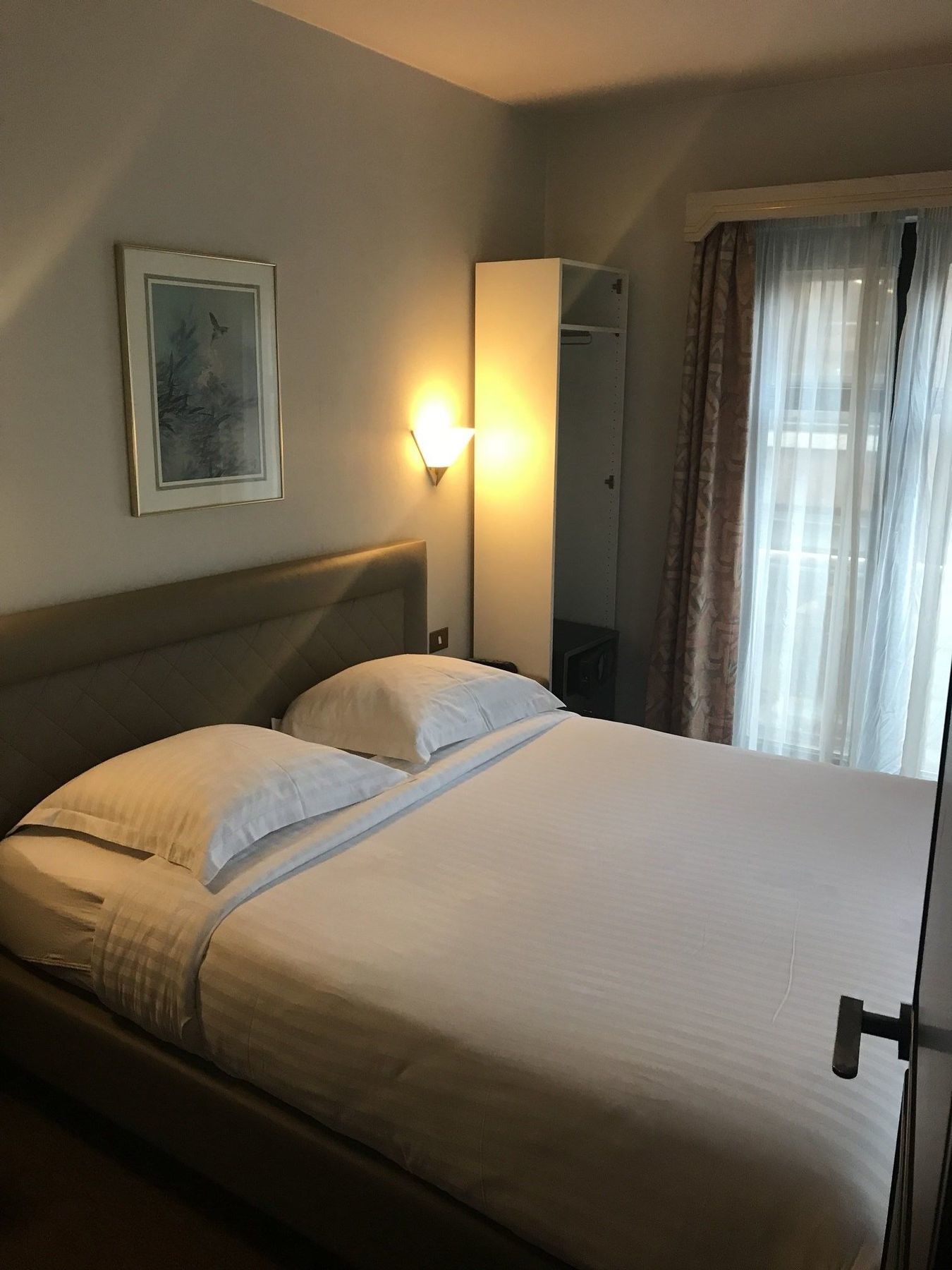 Hotel Le Chantecler Брюксел Екстериор снимка